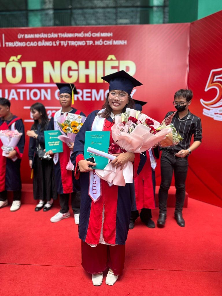 Thy on her graduation day